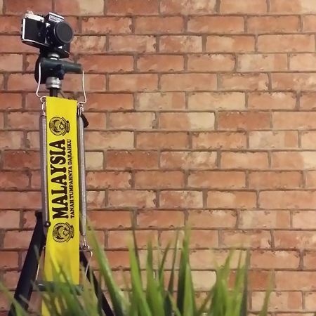 Alami Homestay Trefoil 瓜拉雪兰戈 外观 照片