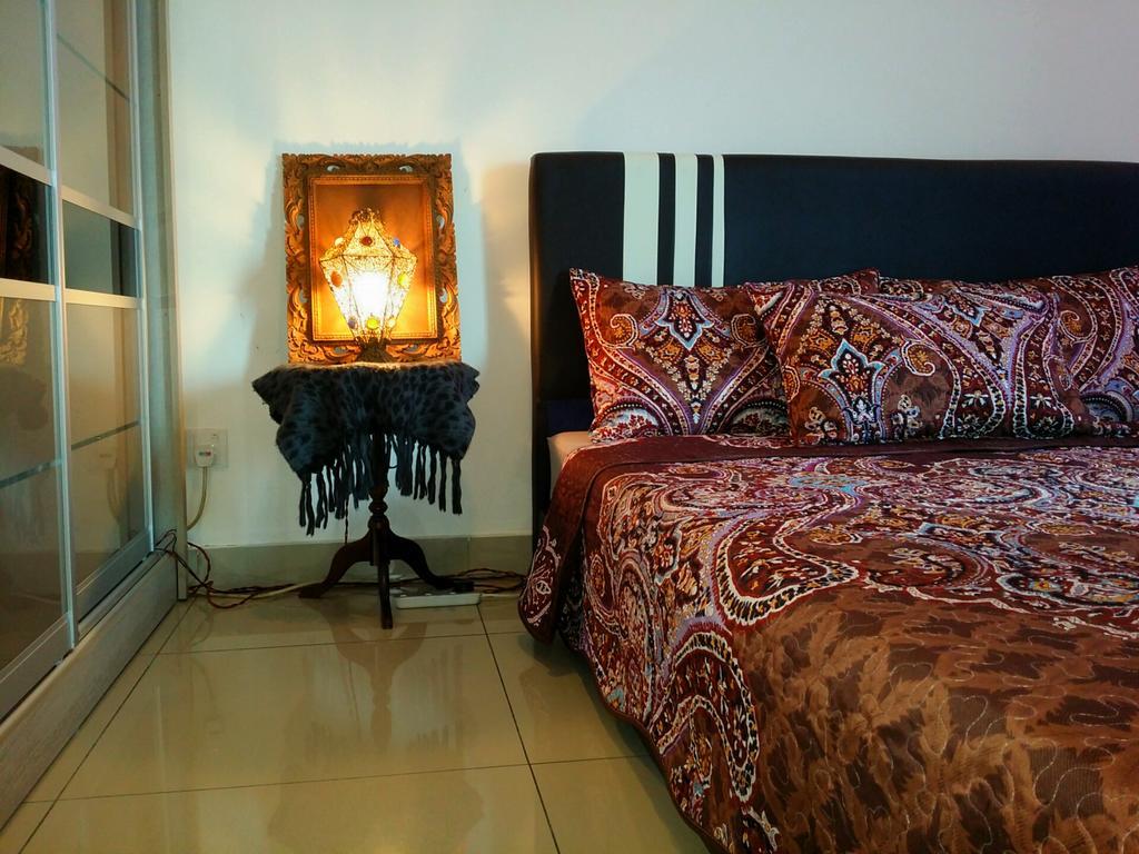 Alami Homestay Trefoil 瓜拉雪兰戈 外观 照片
