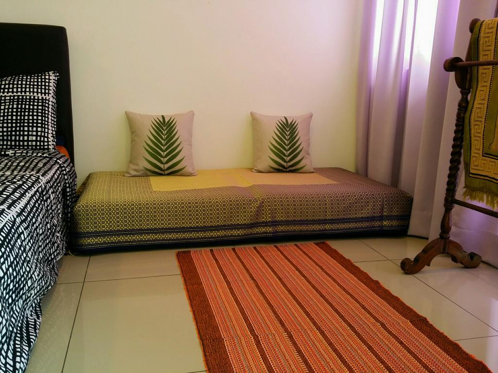 Alami Homestay Trefoil 瓜拉雪兰戈 外观 照片